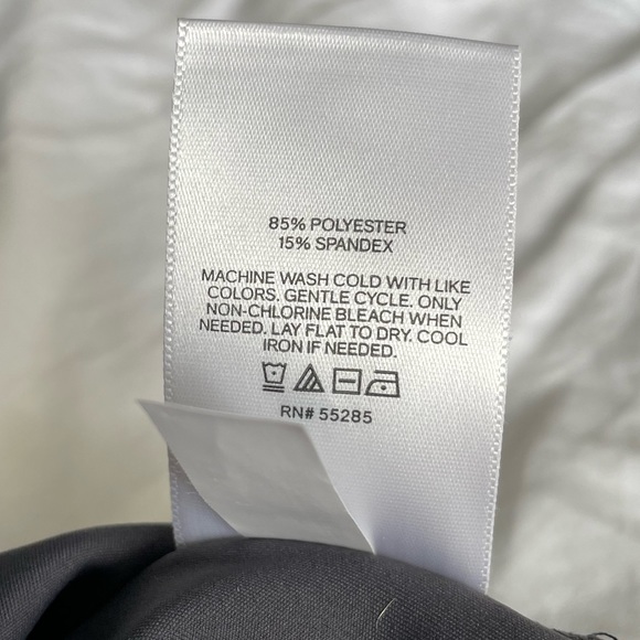 NWT EXPRESS XS Body Contour Double Layer Halter Neck Tank gray - Picture 3 of 13